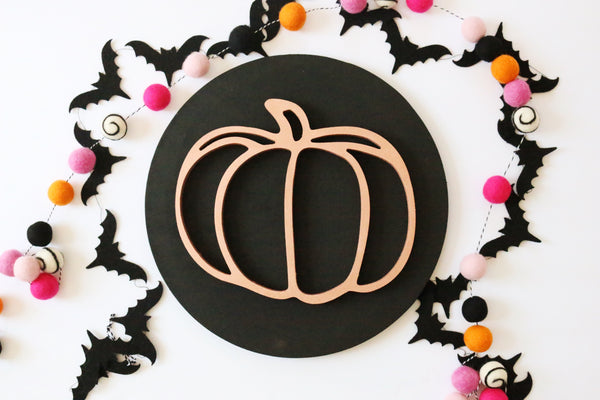 12” Pumpkin Sign – The Trendy Timber